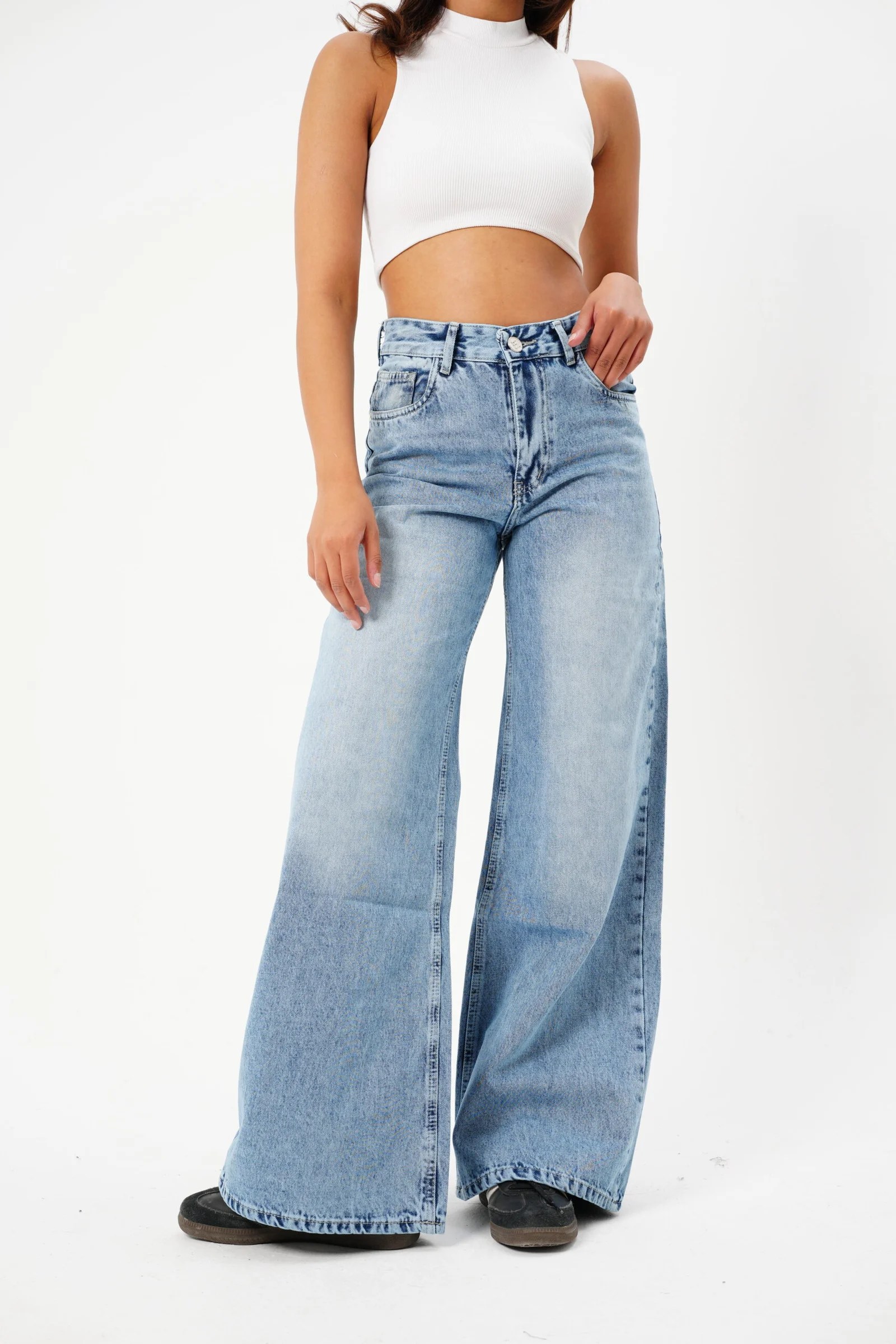 The Wide leg belt Denim — view 3