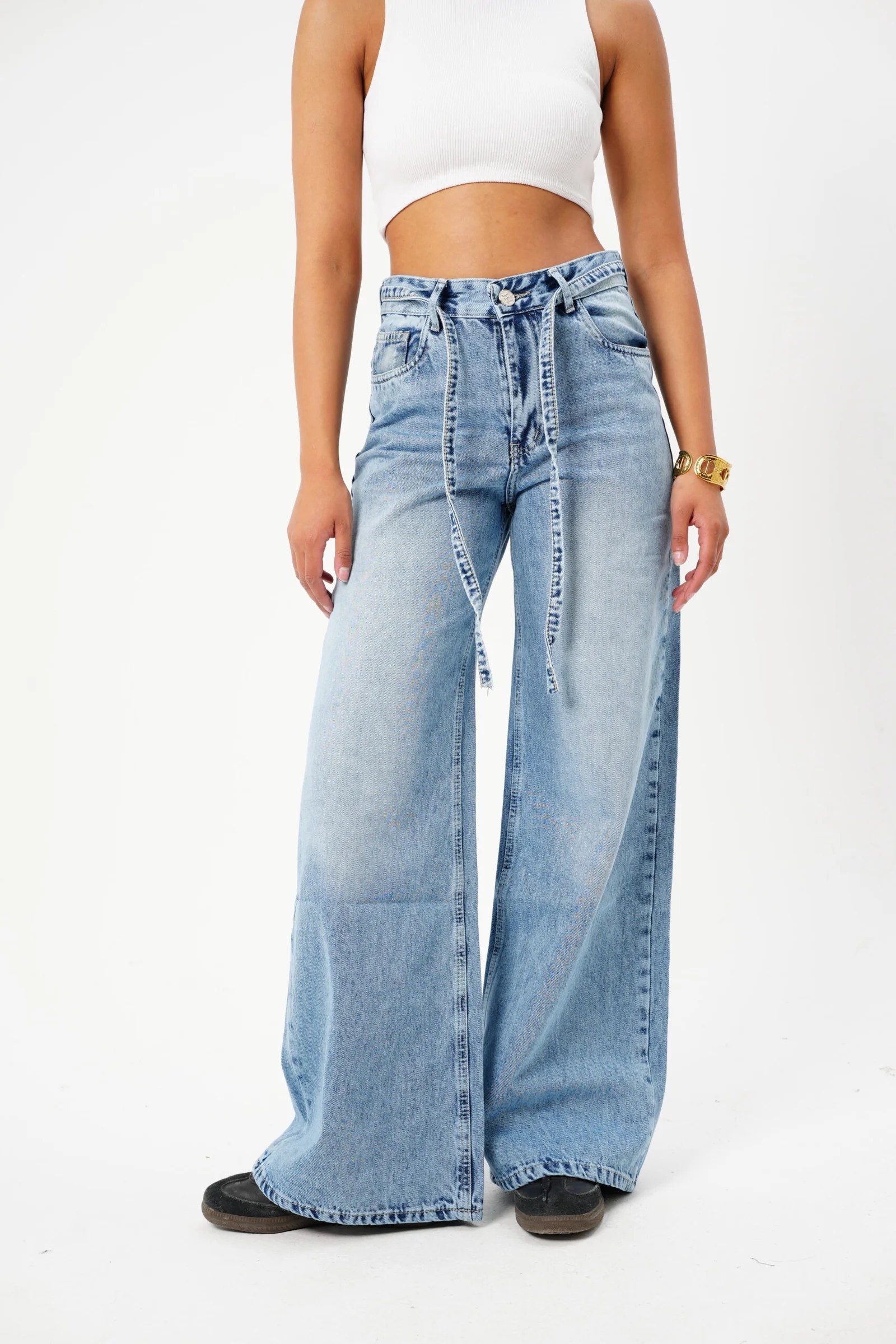 The Wide leg belt Denim