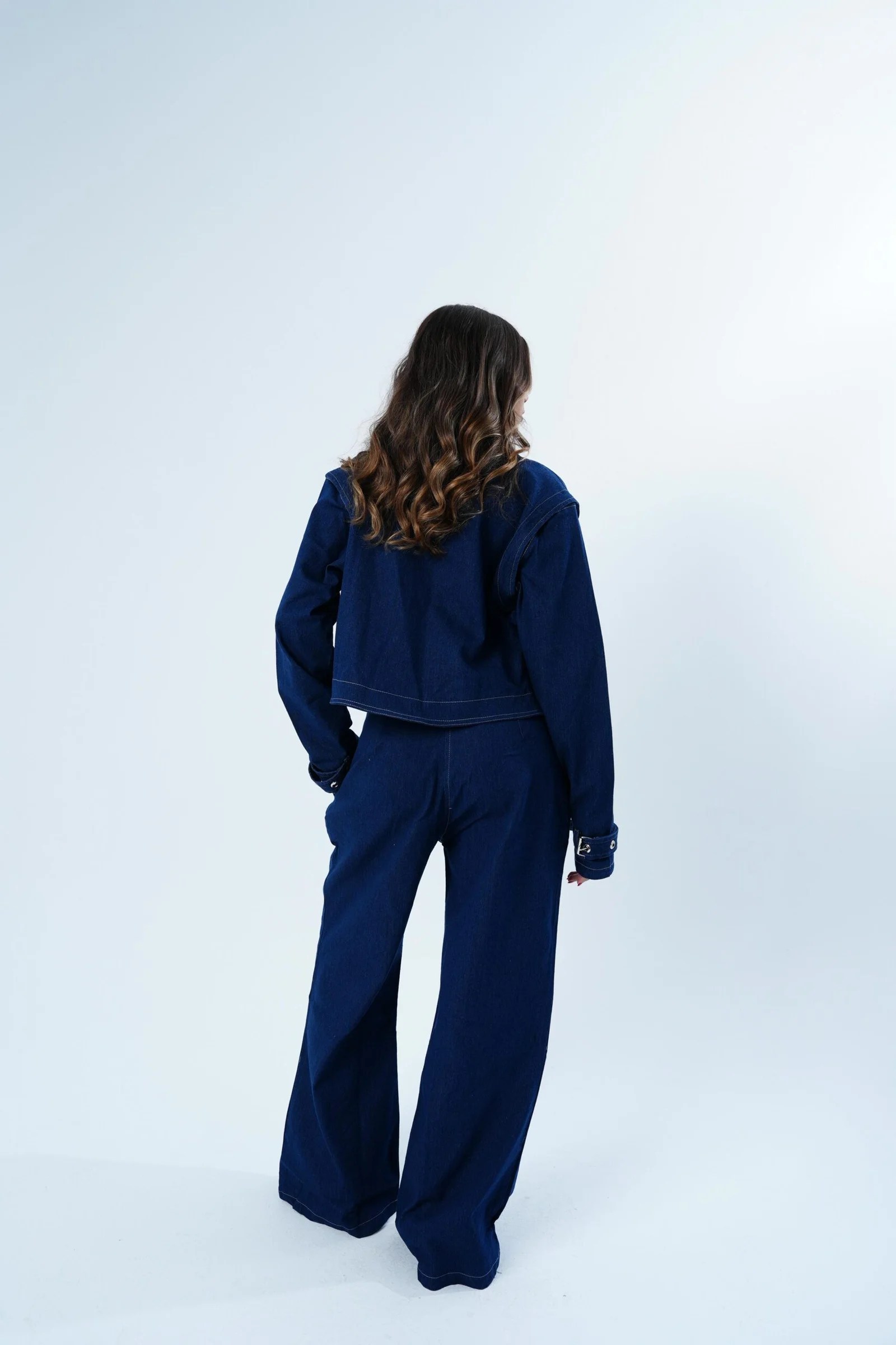 The zipper denim jacket — view 4