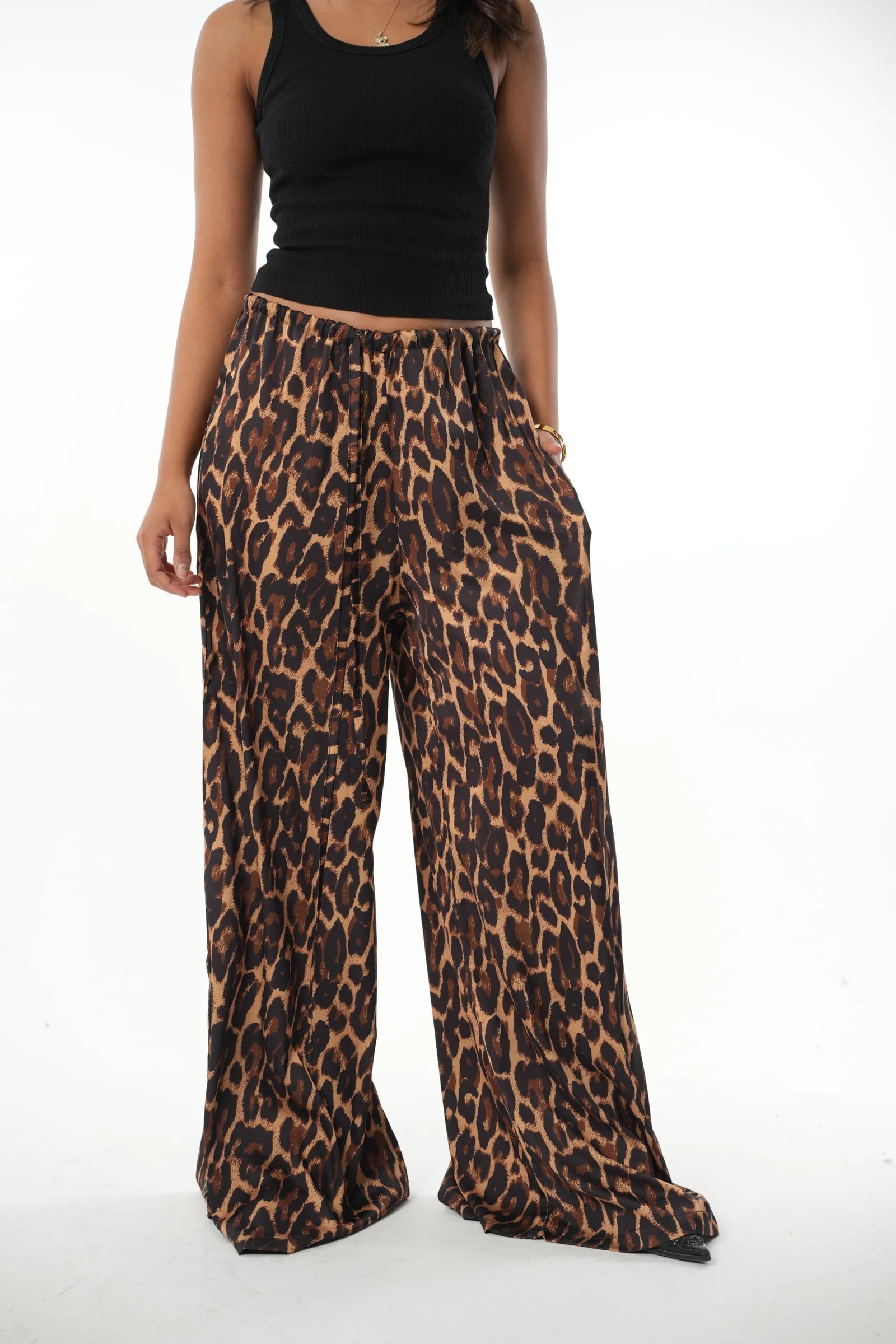leopard extra wide leg — view 4