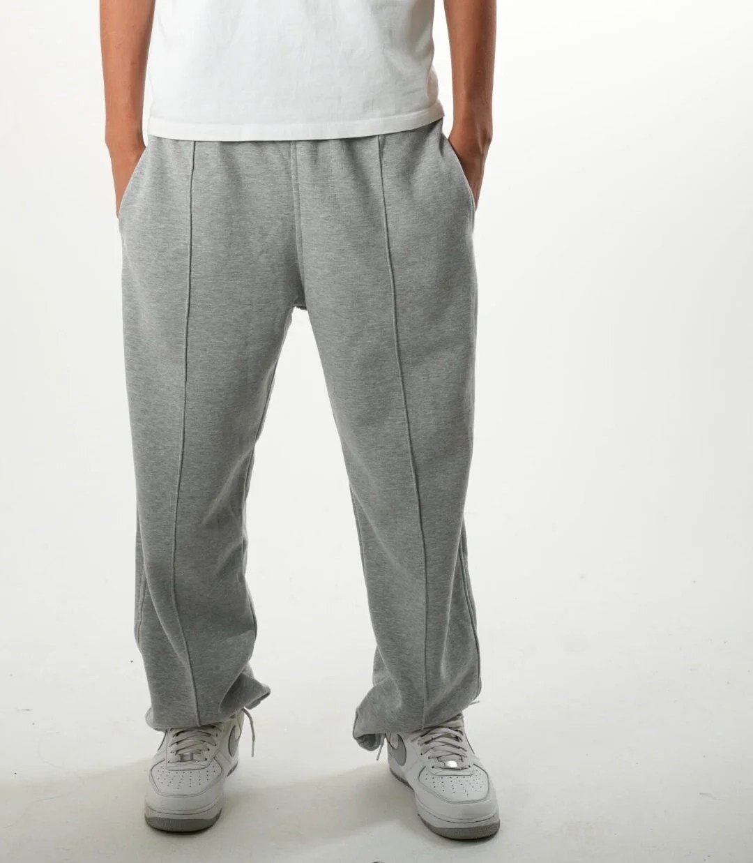 Sweatpants — view 7
