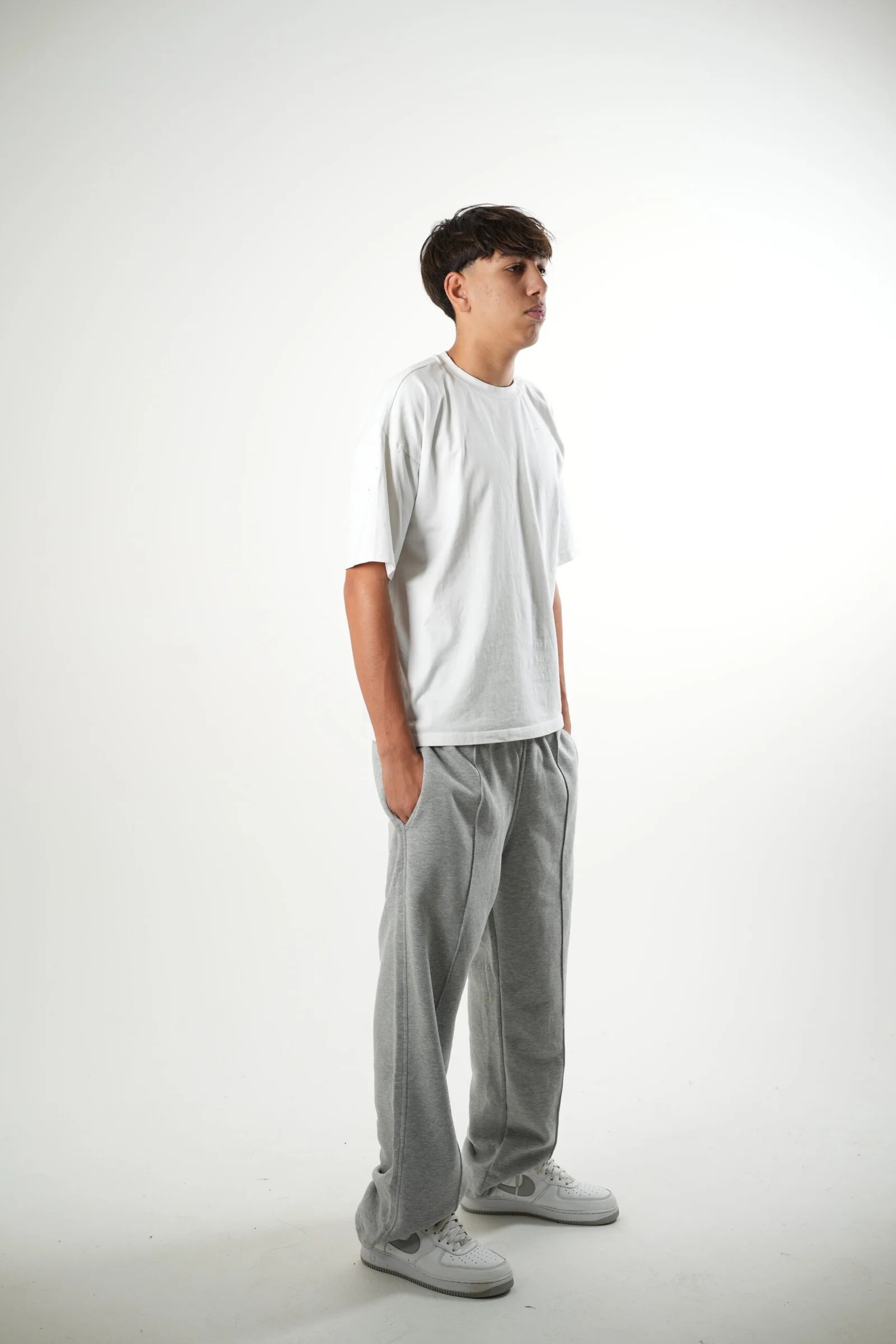 Sweatpants — view 3