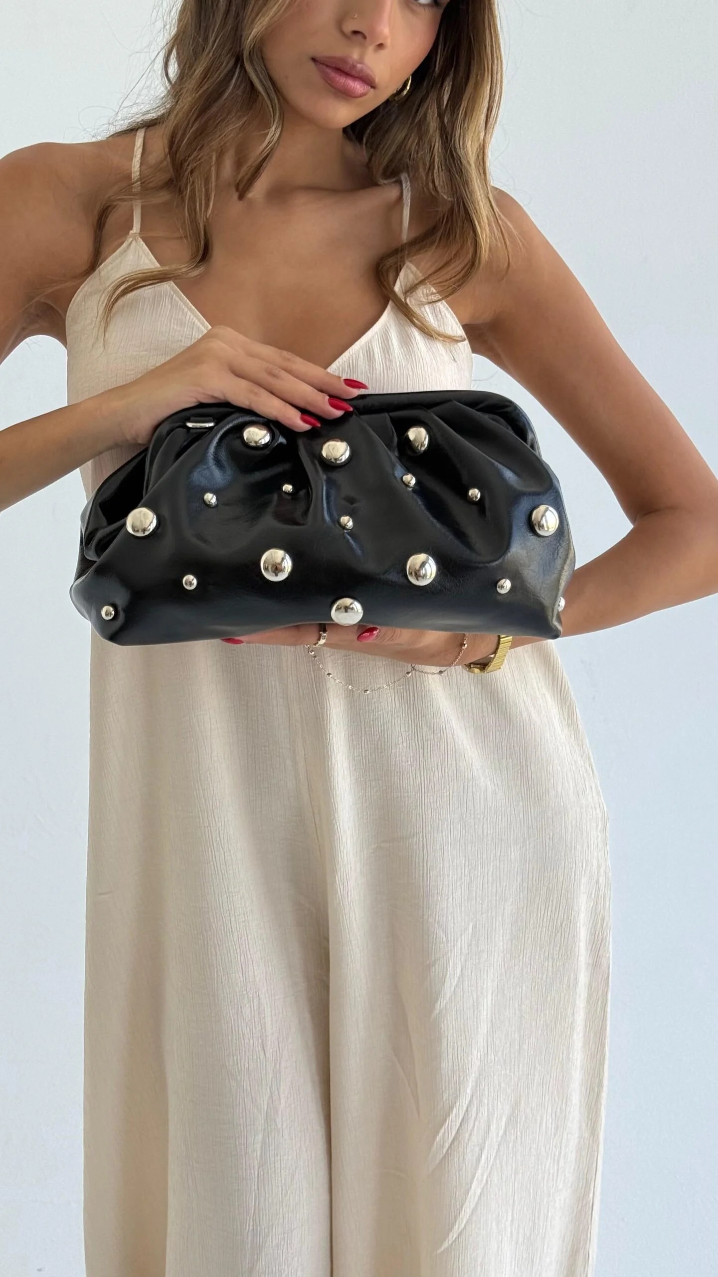 3D STUDS CLUTCH