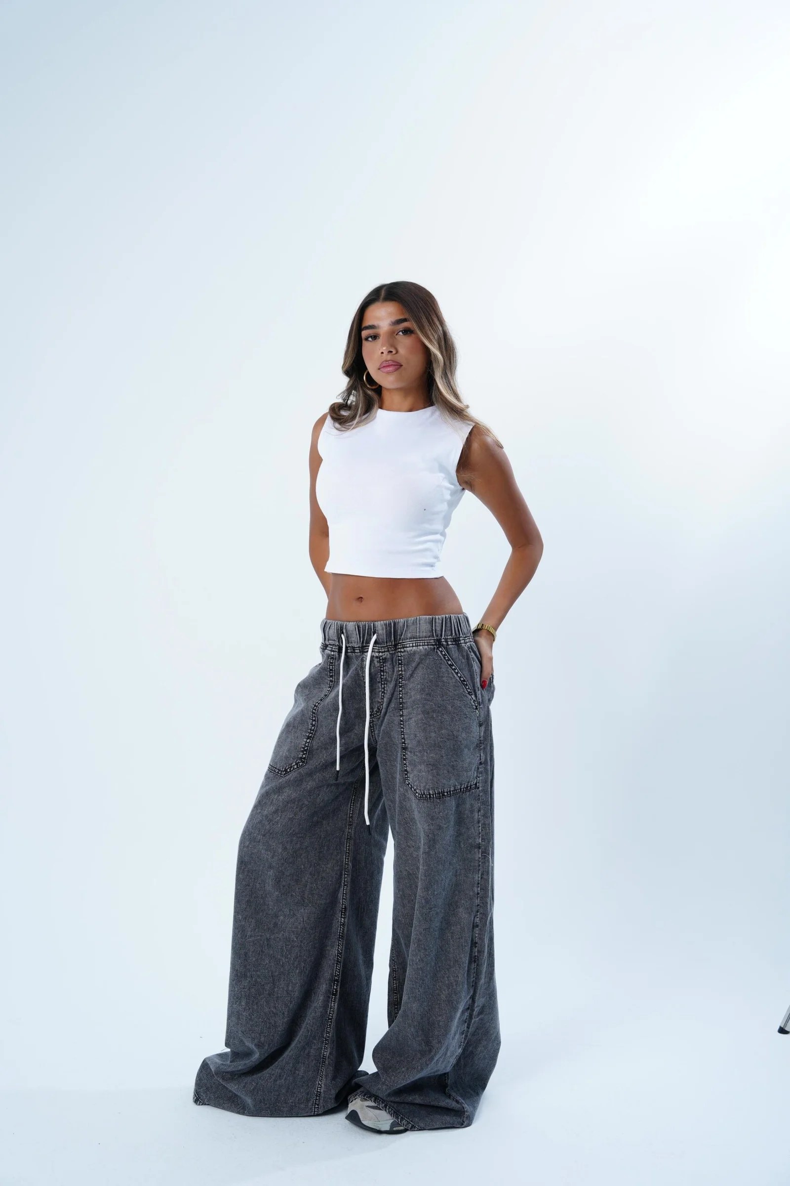 Extra wide leg light jeans — view 5