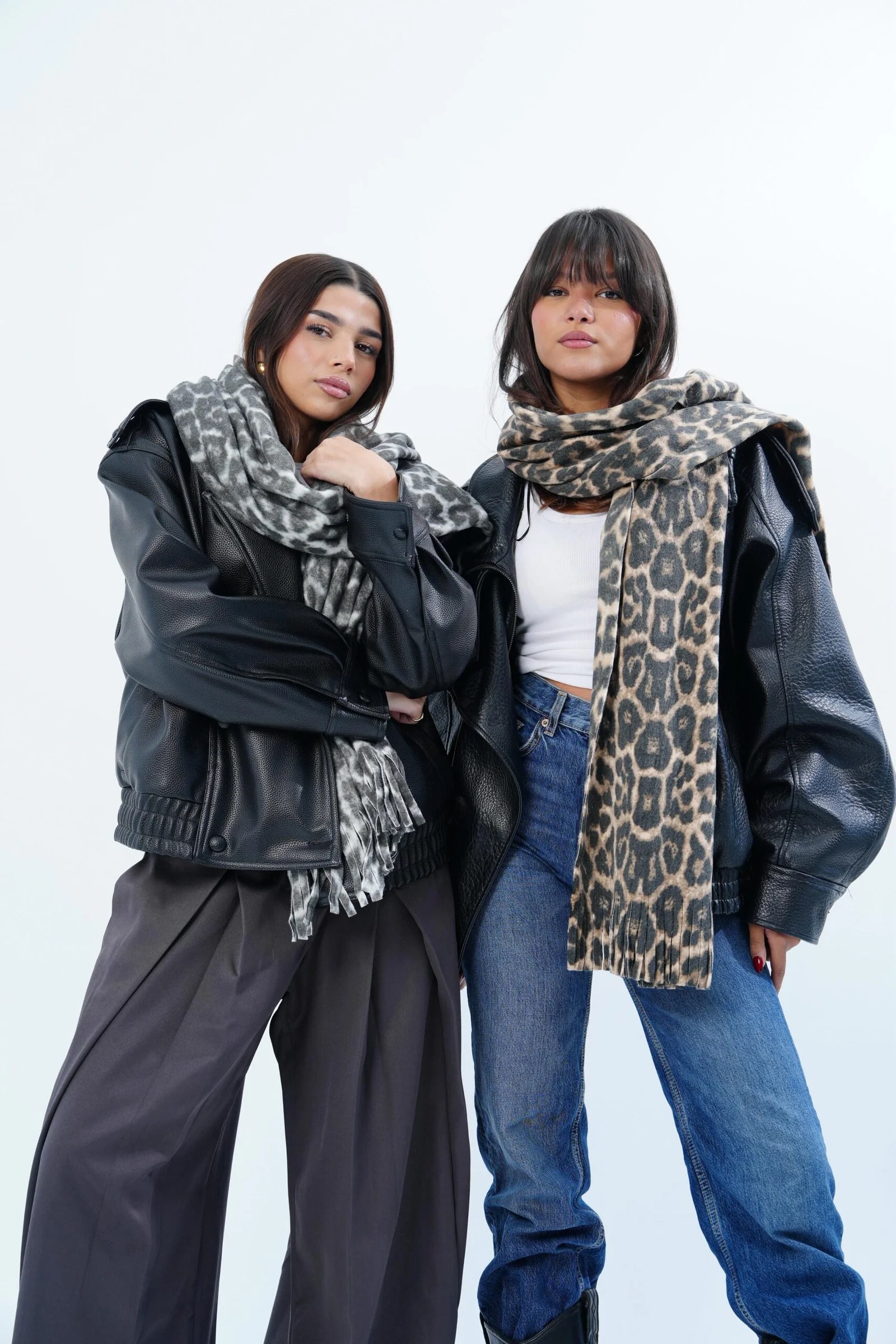 THE LEOPARD SCARF — view 4