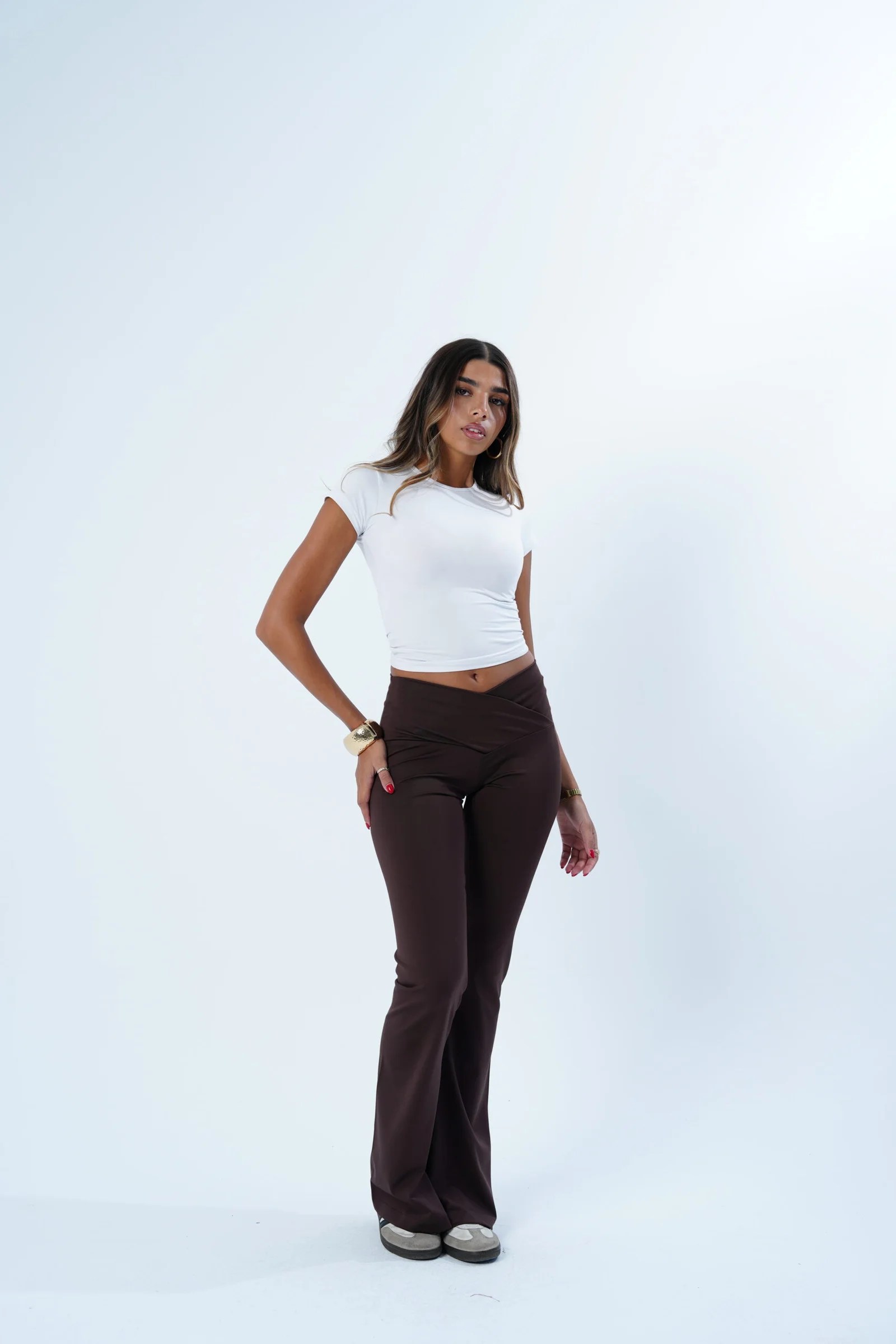 The V waist Yoga pants — view 8