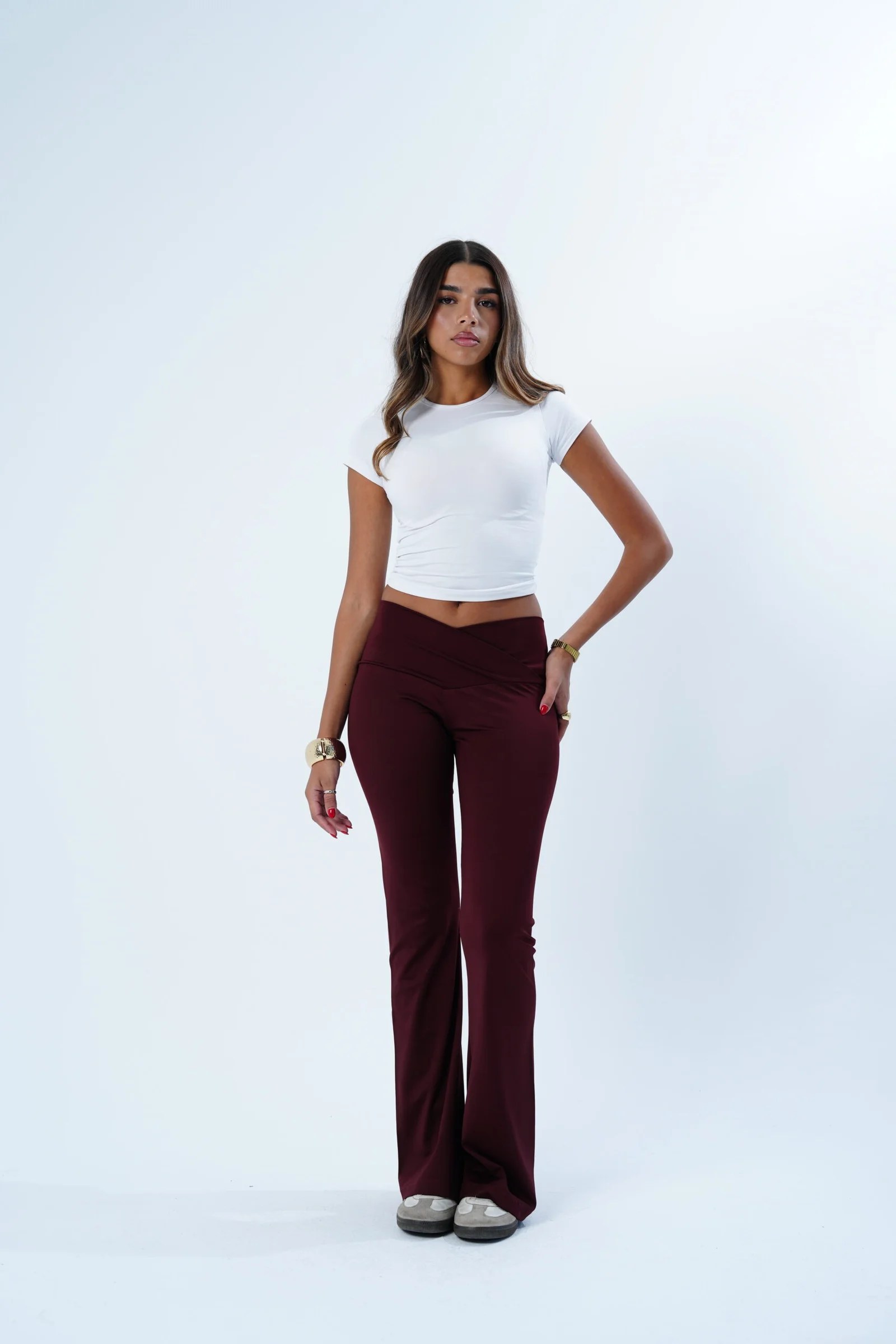 The V waist Yoga pants — view 20