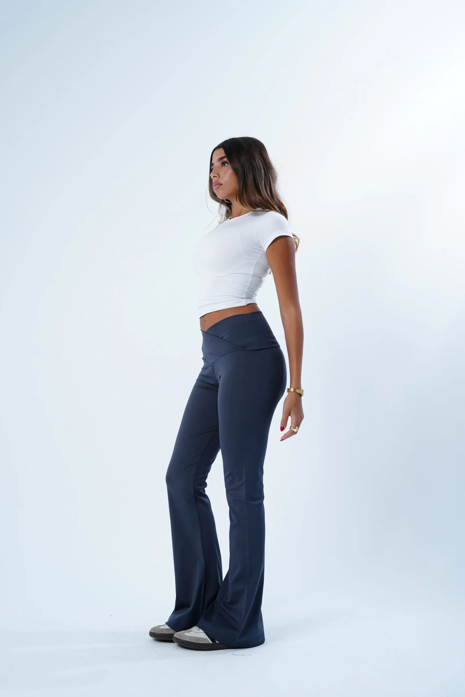 The V waist Yoga pants — view 13