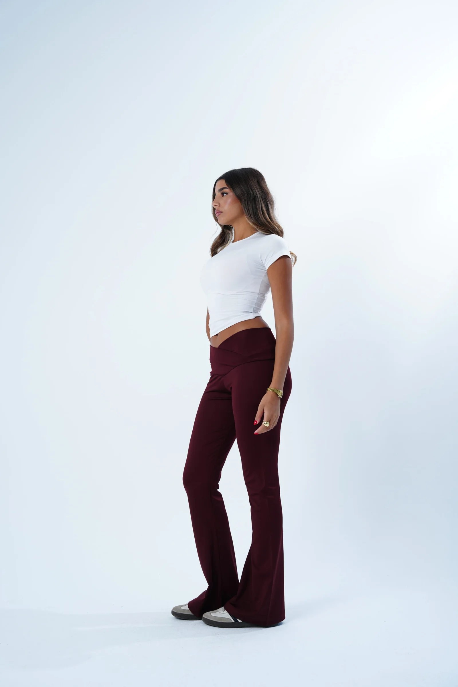 The V waist Yoga pants — view 17