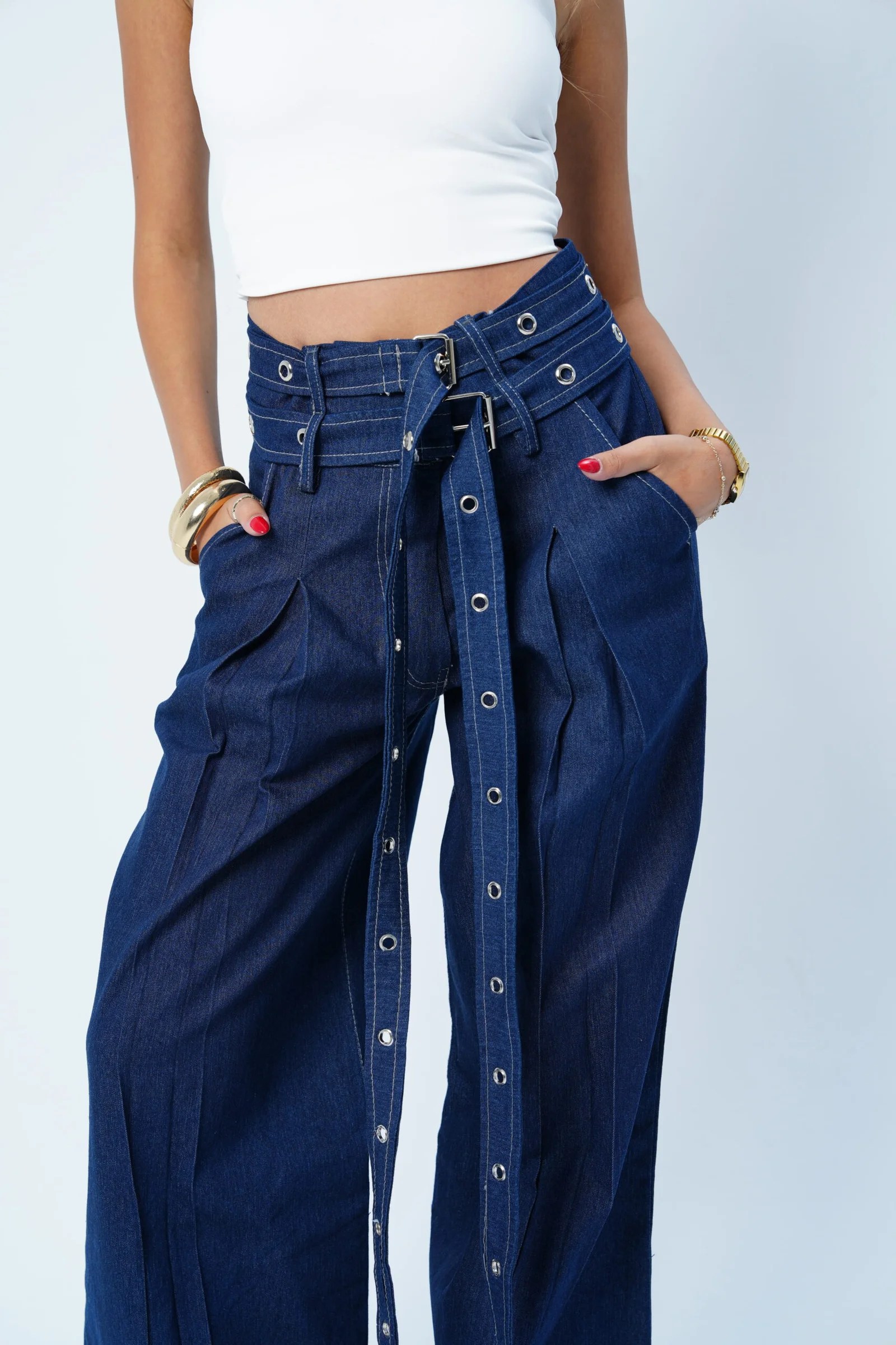 DOUBLE BELTED LIGHT JEANS — view 9