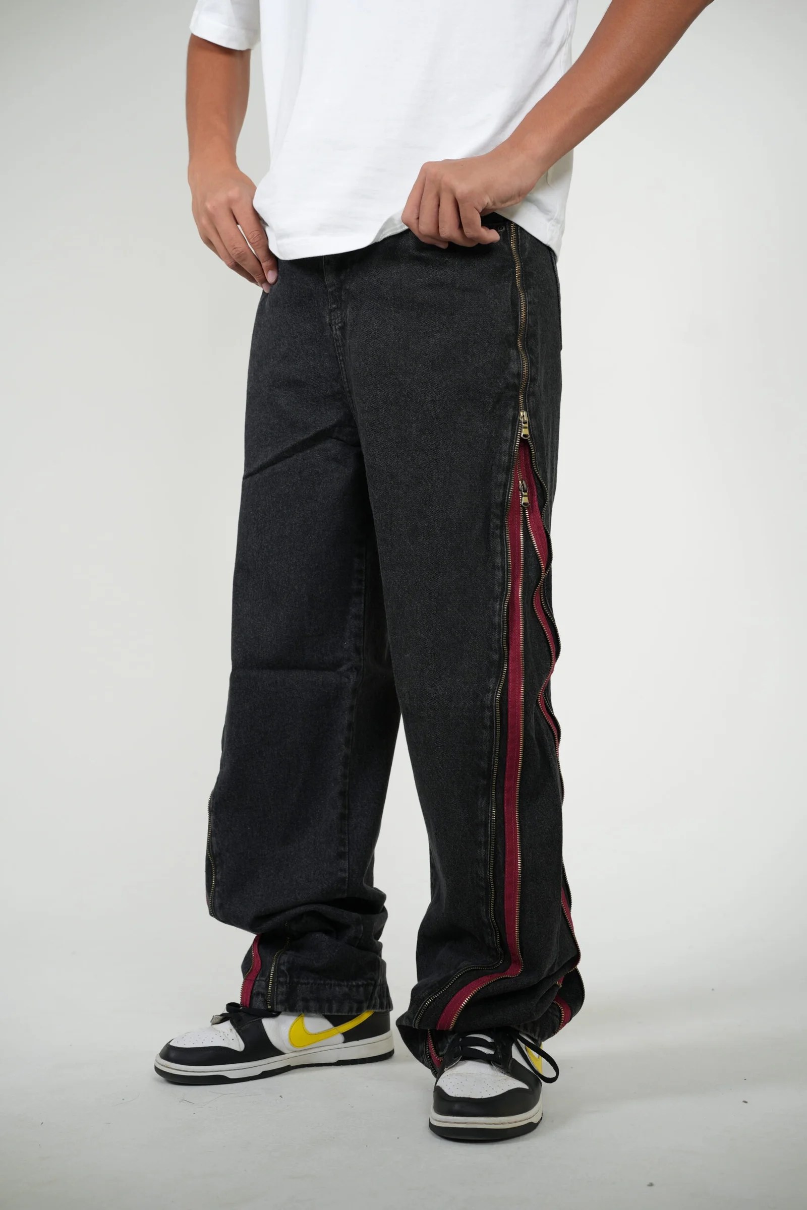 Red Blood zipper — view 3