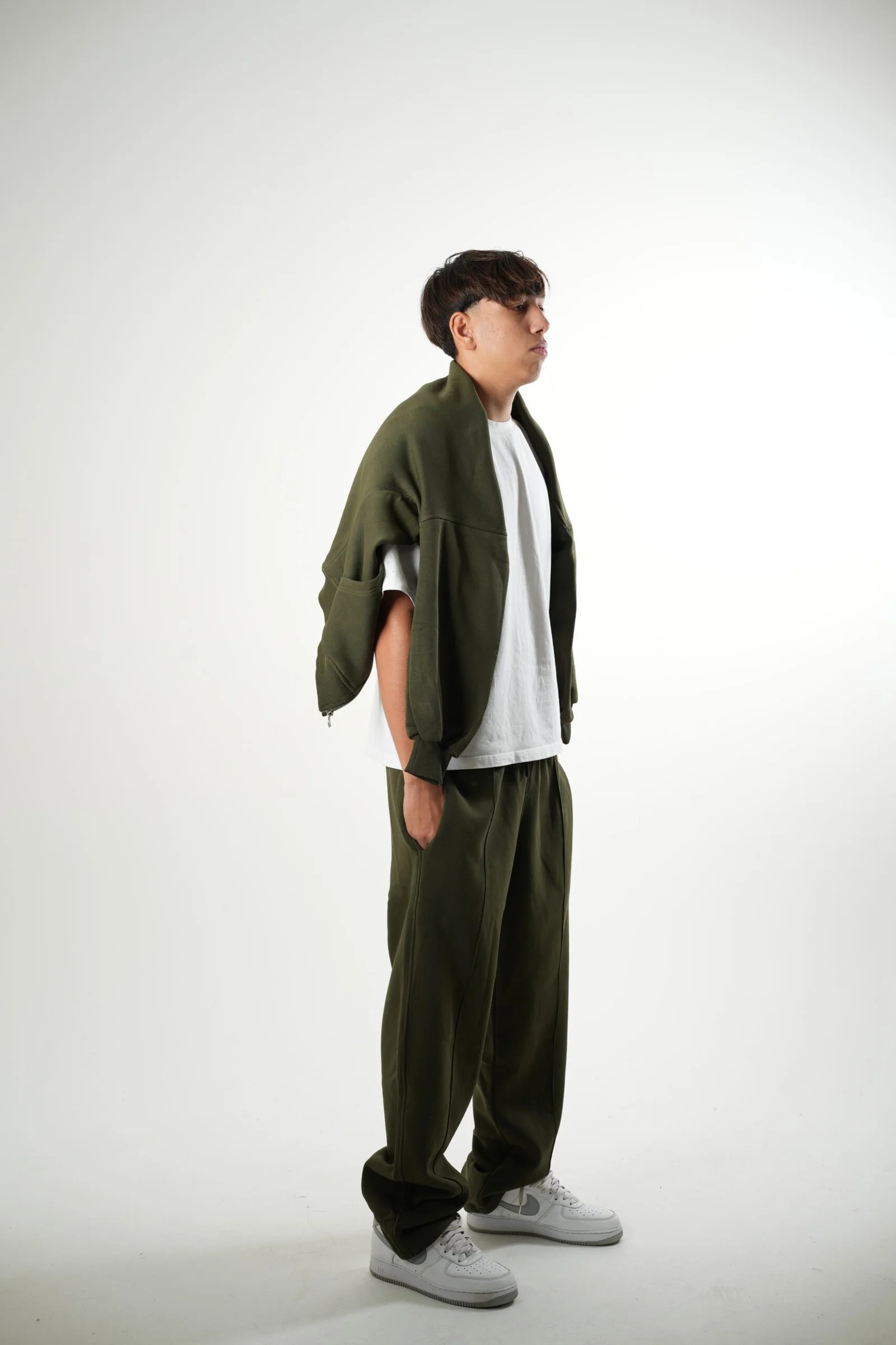 Zipper sweatshirt — view 9