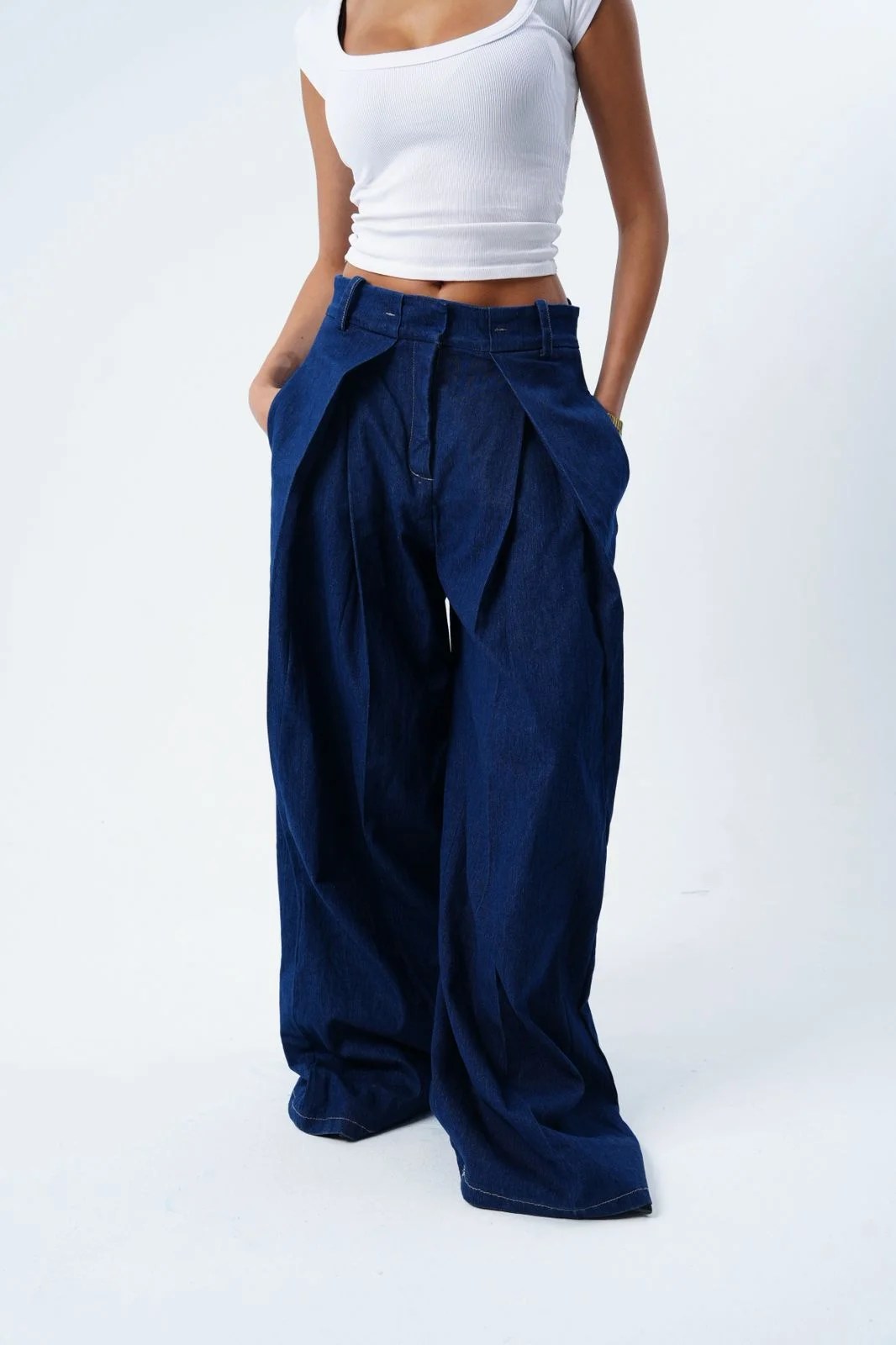 THE FOLDED DENIM PANTS — view 5