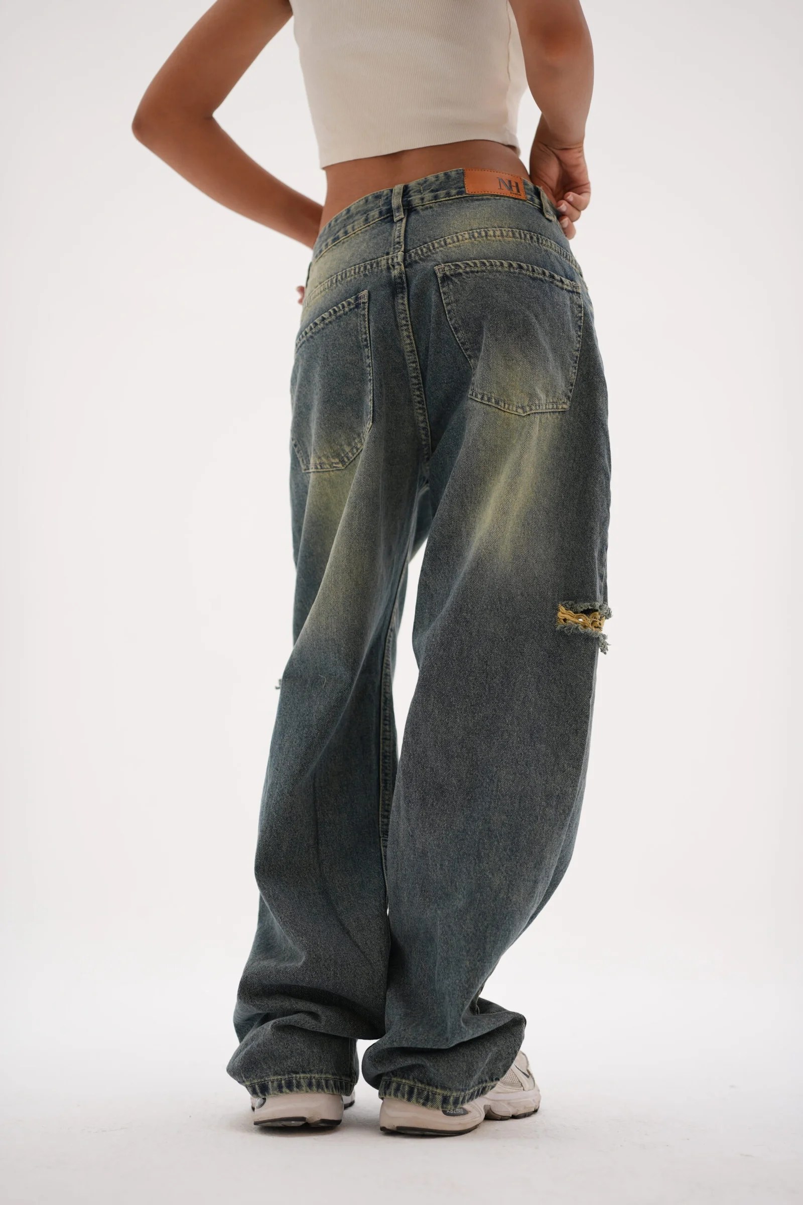 Greenish slit Denim — view 4