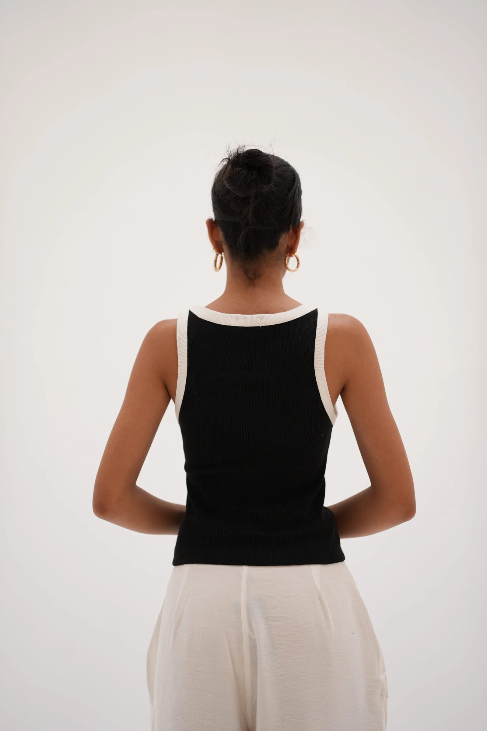 B & w Tank Top — view 9
