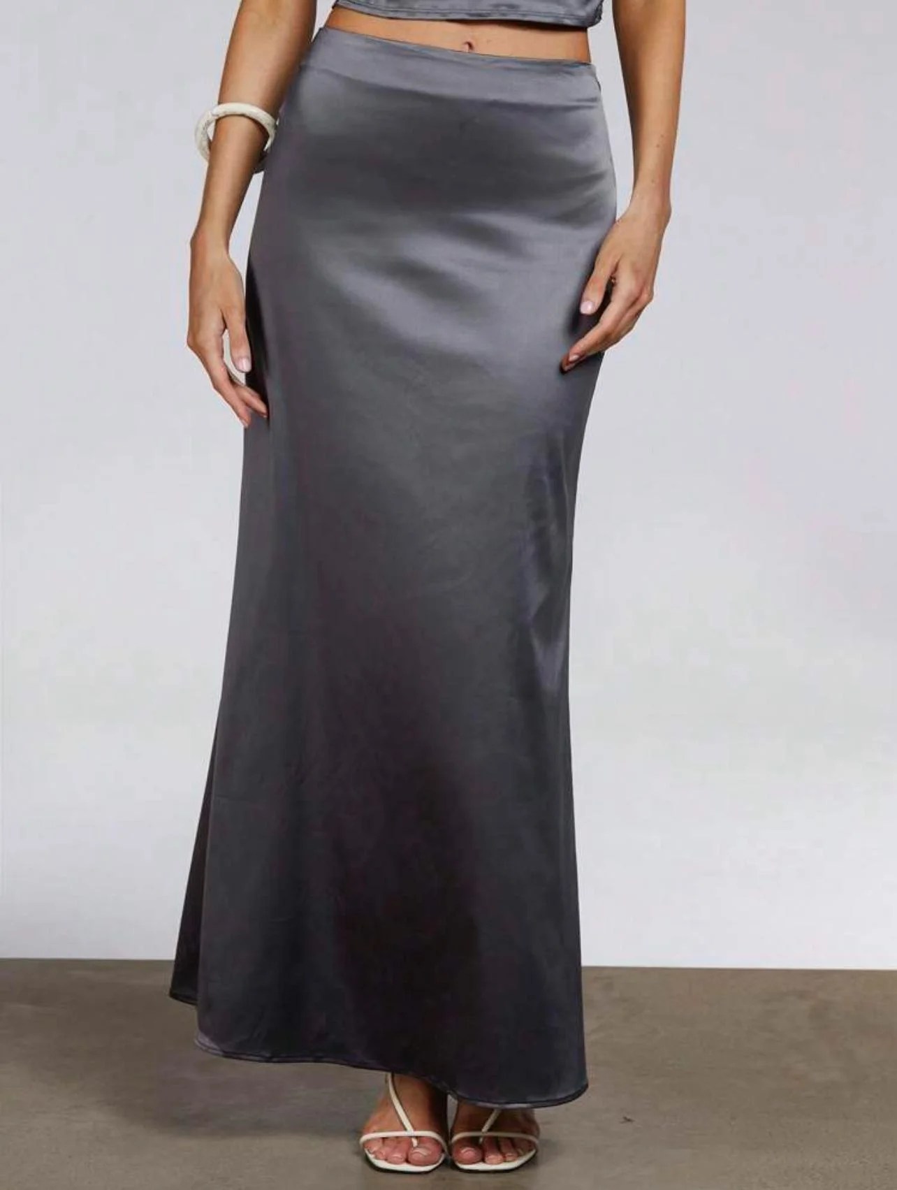 Satin Midi skirt