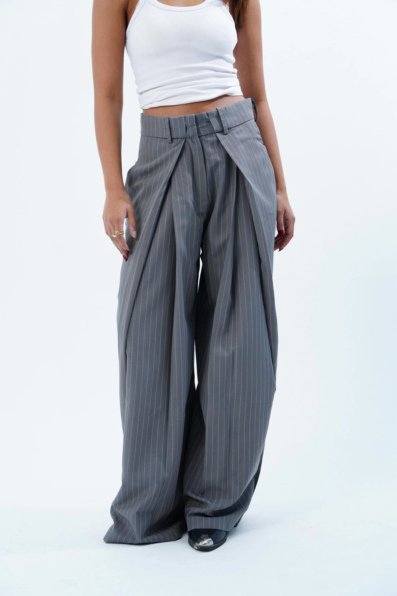 STRIPPED FOLDED TAILORED PANTS — view 12