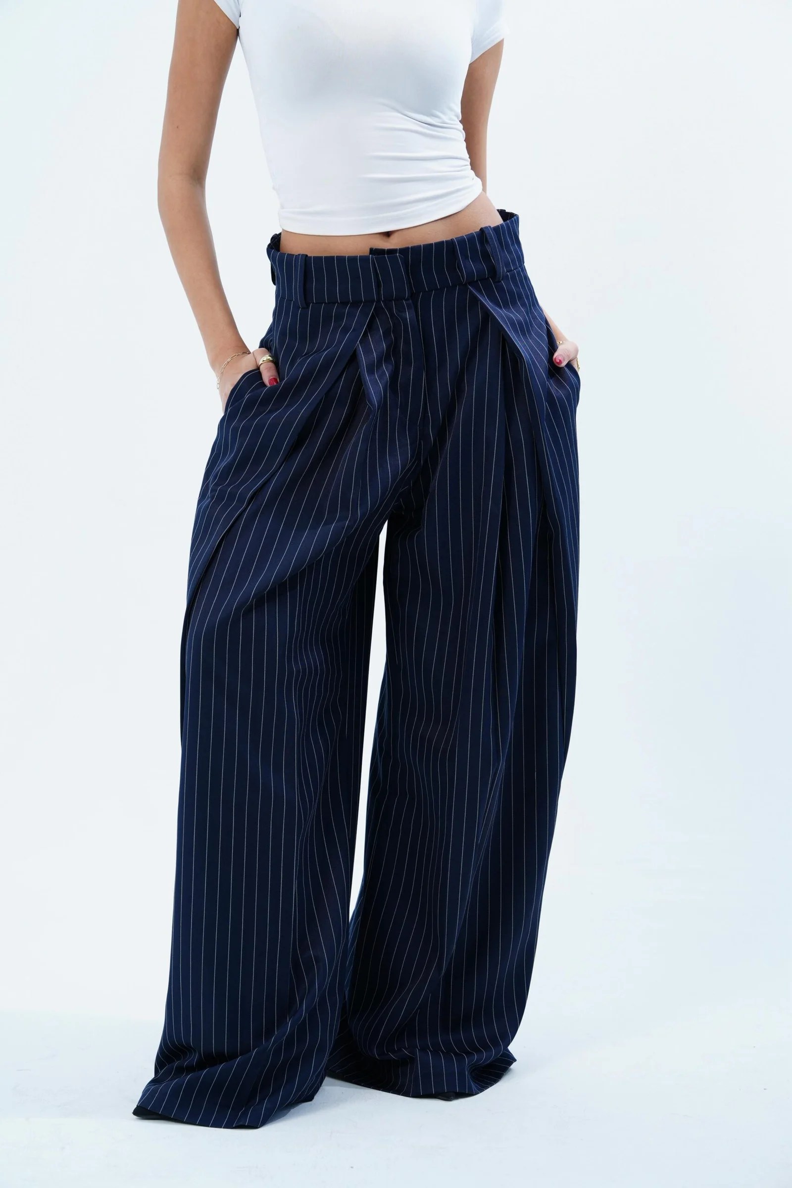 STRIPPED FOLDED TAILORED PANTS — view 16